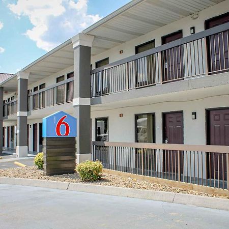 Motel 6 Knoxville, Tn - East מראה חיצוני תמונה