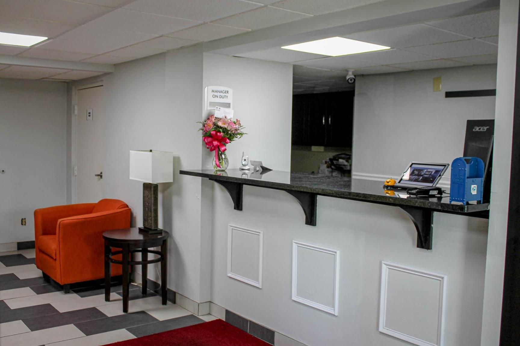 Motel 6 Knoxville, Tn - East מראה חיצוני תמונה